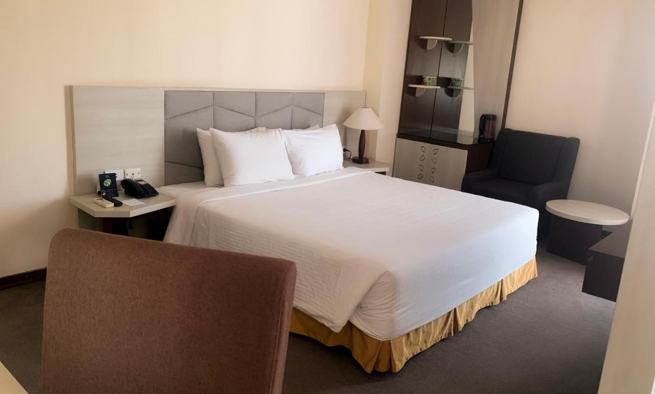 Muong Thanh Dien Chau Hotel Exterior foto