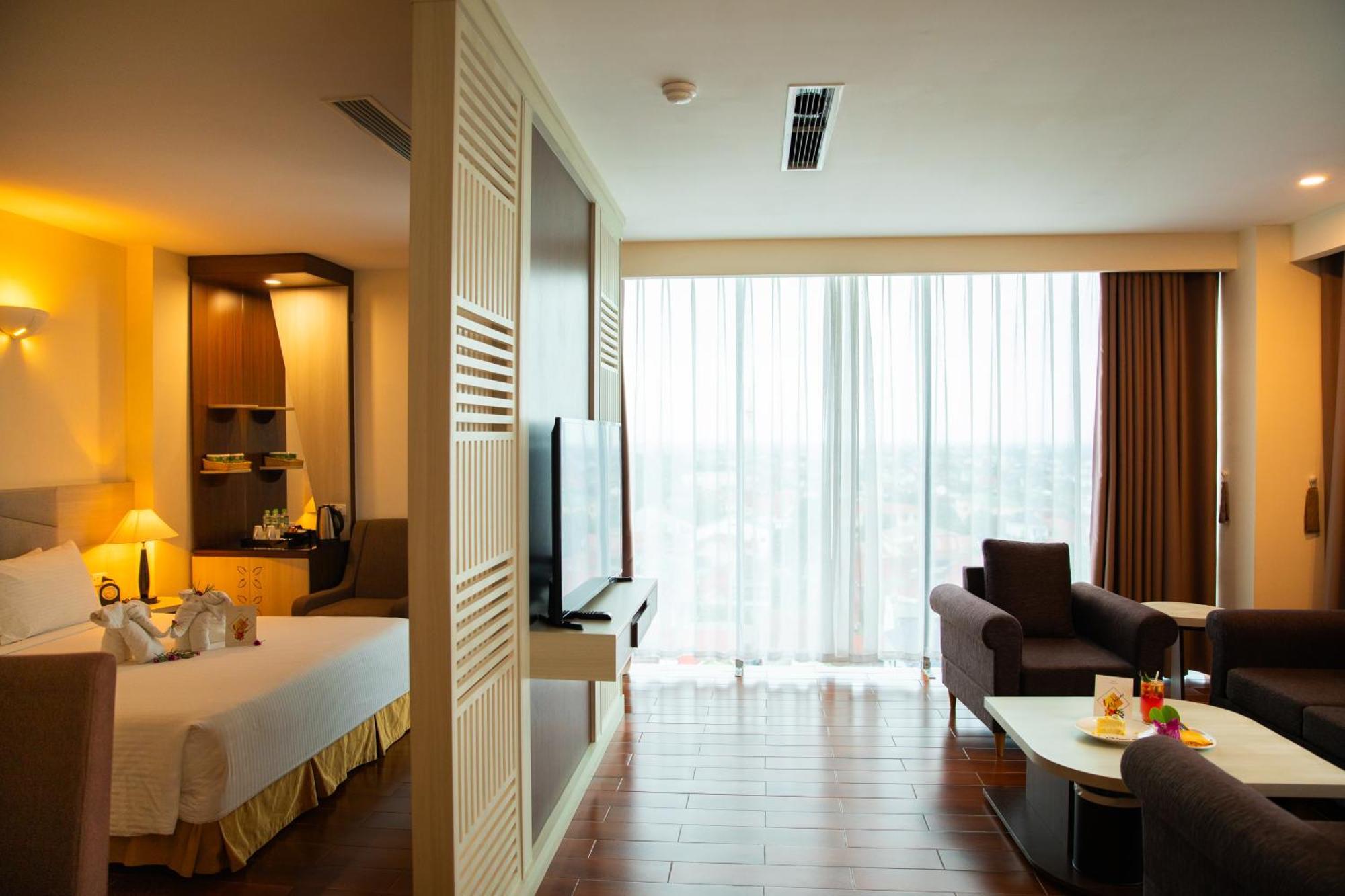 Muong Thanh Dien Chau Hotel Exterior foto